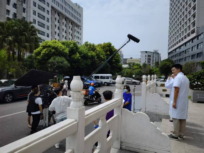 阿拉善左旗广告片拍摄公司低成本实现高规格制作的诀窍
